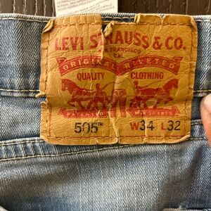 Levi jeans
